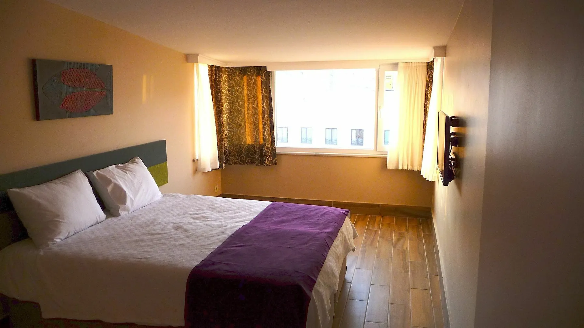 Apart 57 Taksim Harbiye Istanbul Turkey